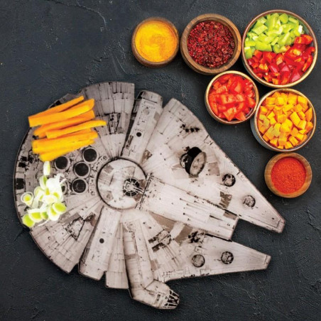 Planche à découper Faucon Millenium Star Wars