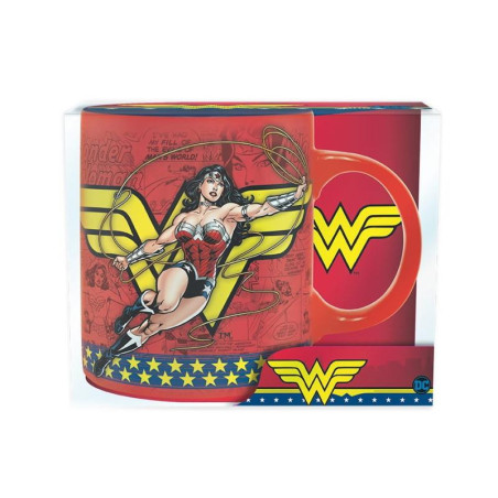 Mug Wonder Woman Action
