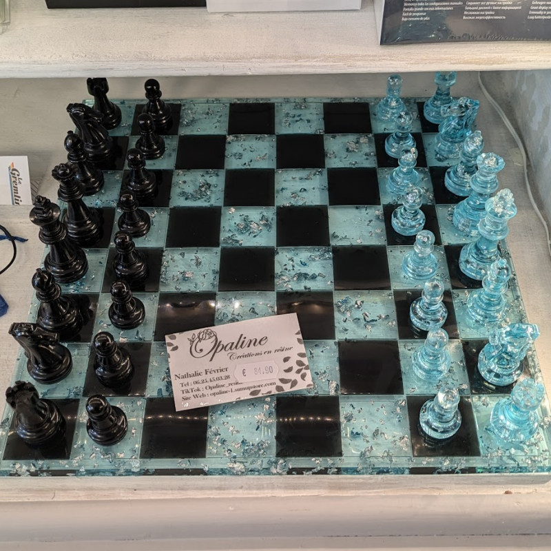 Echecs 30cm (création artisanale en résine)